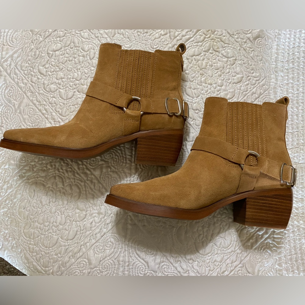 Sam Edelman Tan Ankle Boots